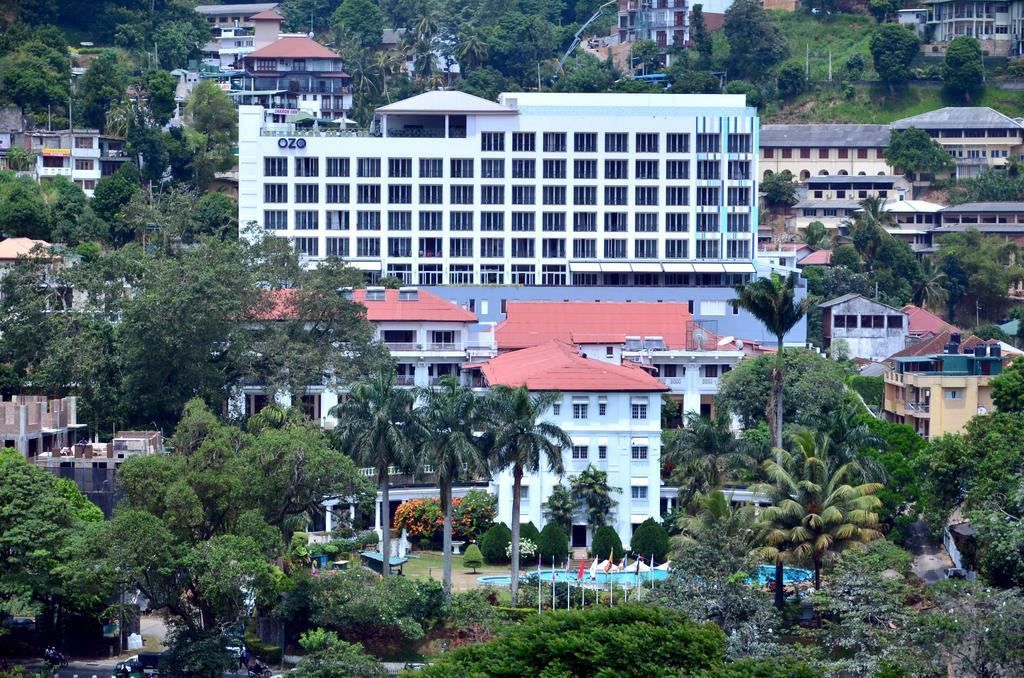 The Garden Rest Hotel Канди Стая снимка